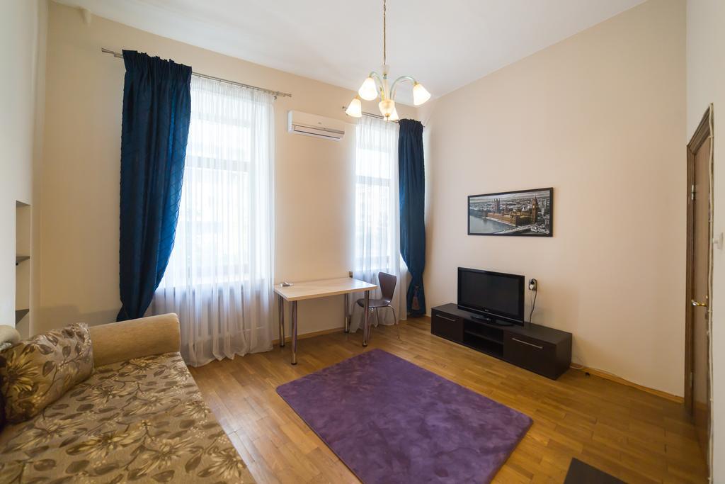 Cozy Apartment In Centre Of Kiev Dış mekan fotoğraf